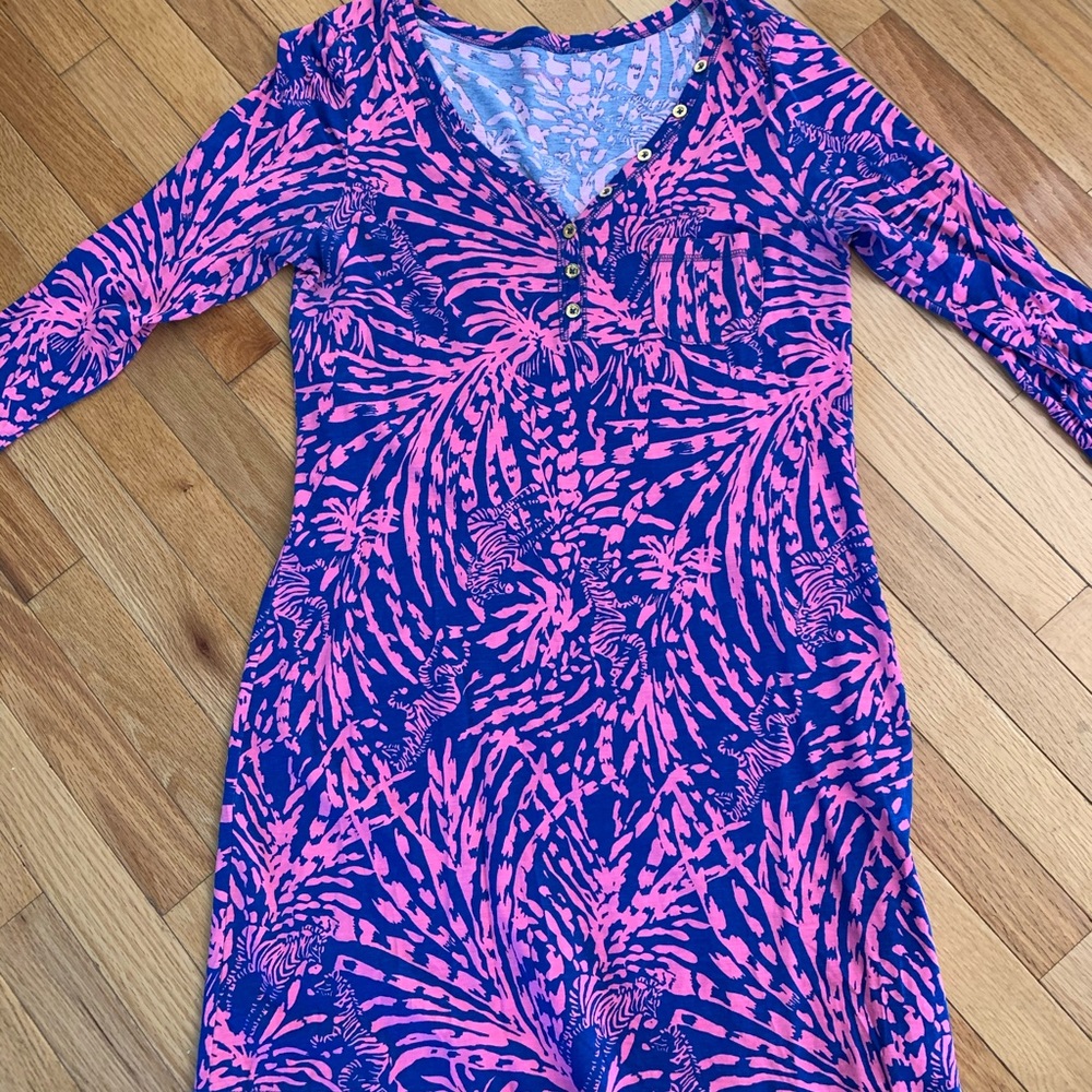 Perfect condition bought on posh but too small!